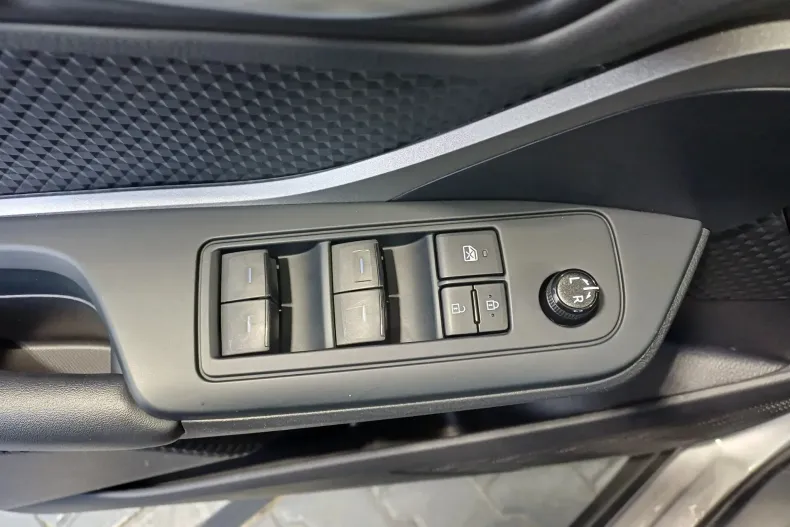 Toyota C-HR din 2020 cu 37.072 km - oferta TOY169996 - foto 8