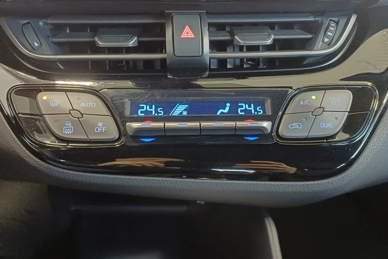 Toyota C-HR din 2020 cu 37.072 km - oferta TOY169996 - foto 14