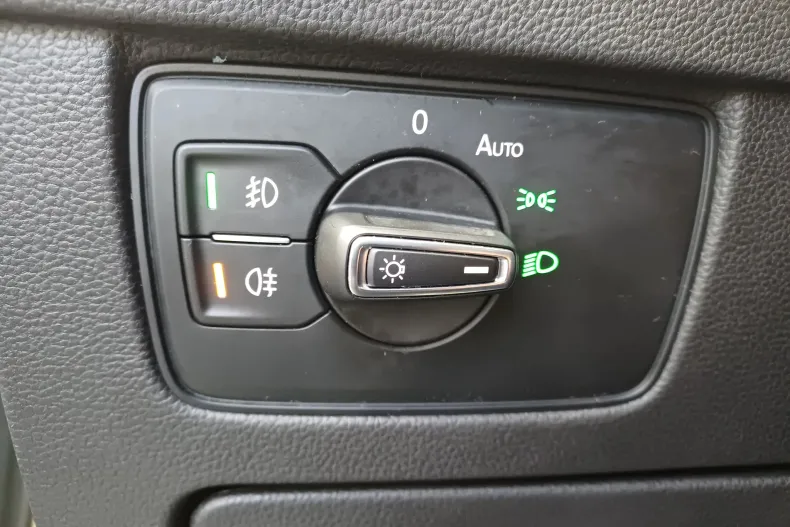 Volkswagen Passat din 2022 cu 106.193 km - oferta VOL169997 - foto 10