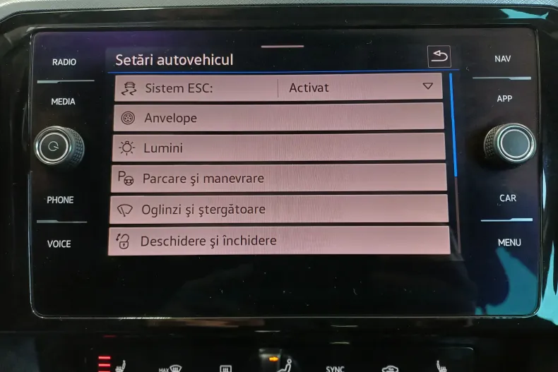 Volkswagen Passat din 2022 cu 106.193 km - oferta VOL169997 - foto 16