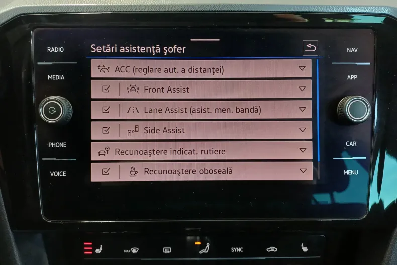 Volkswagen Passat din 2022 cu 106.193 km - oferta VOL169997 - foto 25