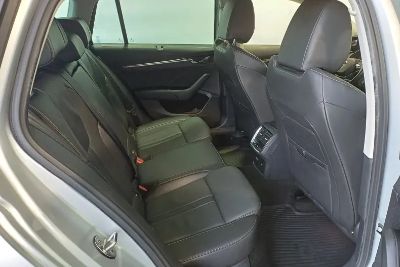 Skoda Octavia din 2021 cu 125.784 km - oferta SKO169998 - foto 33