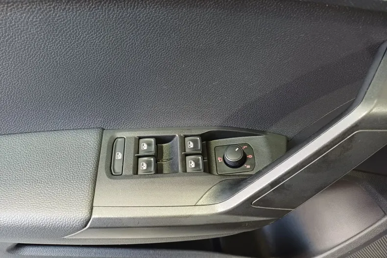 Seat Arona din 2022 cu 117.227 km - oferta SEA169999 - foto 7