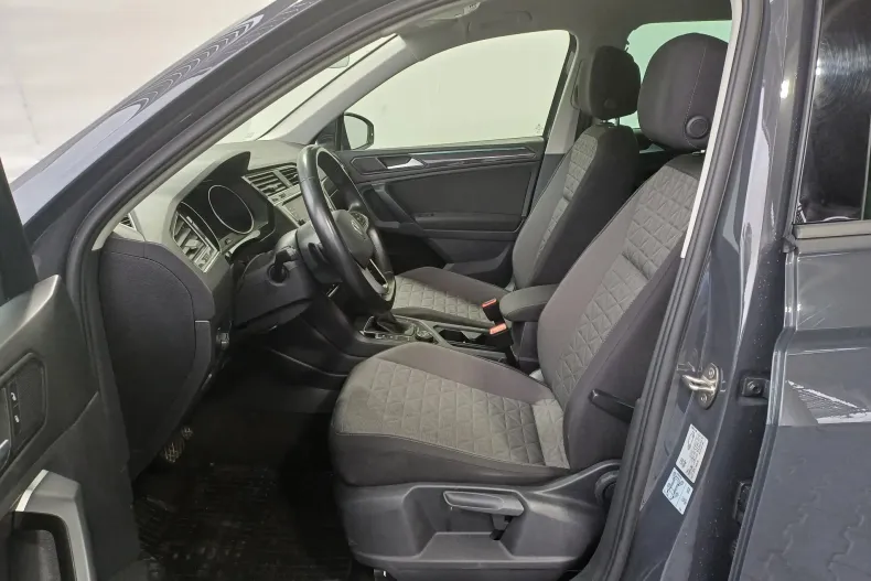 Volkswagen Tiguan din 2023 cu 85.213 km - oferta VOL170002 - foto 5