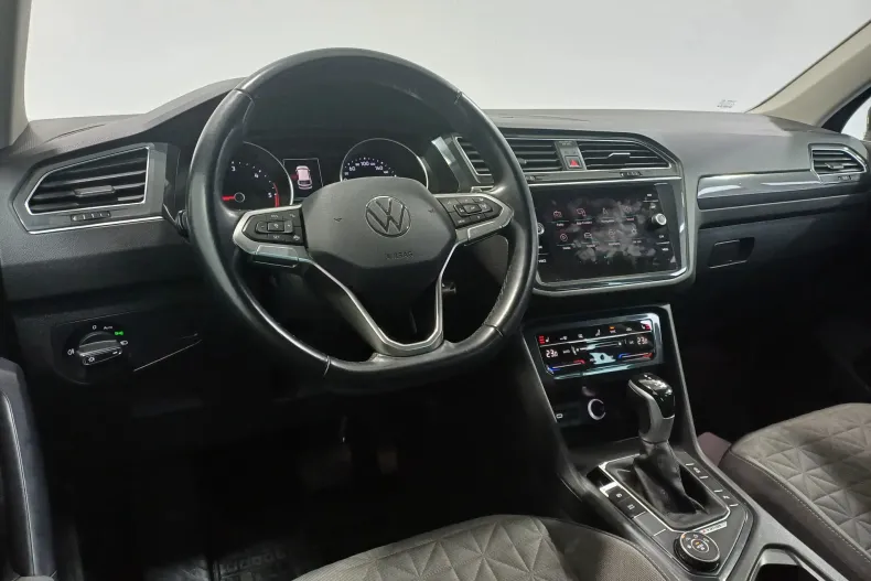 Volkswagen Tiguan din 2023 cu 85.213 km - oferta VOL170002 - foto 7