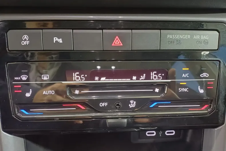 Volkswagen T-Cross din 2022 cu 78.168 km - oferta VOL170004 - foto 15