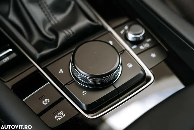 Mazda 3 din 2025 cu 2 km - oferta MAZ170009 - foto 18