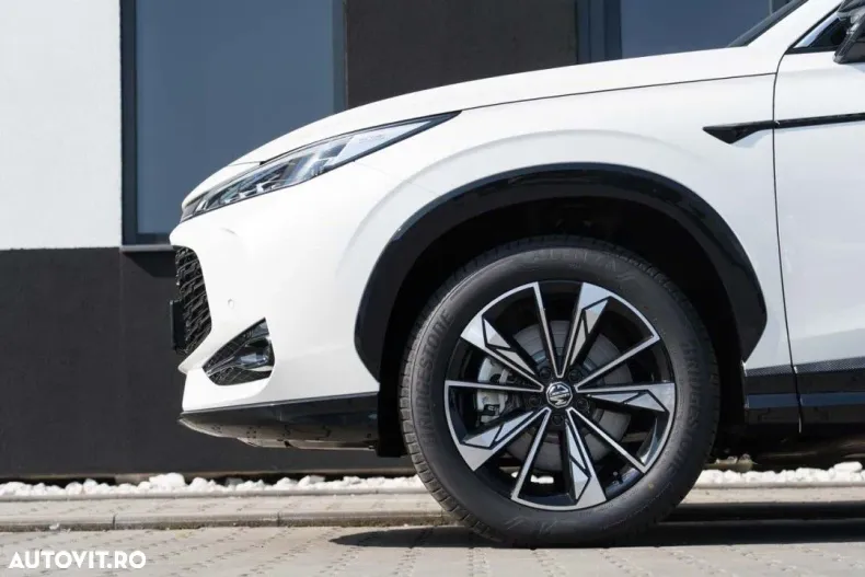 MG HS din 2025 cu 600 km - oferta MG0170010 - foto 8