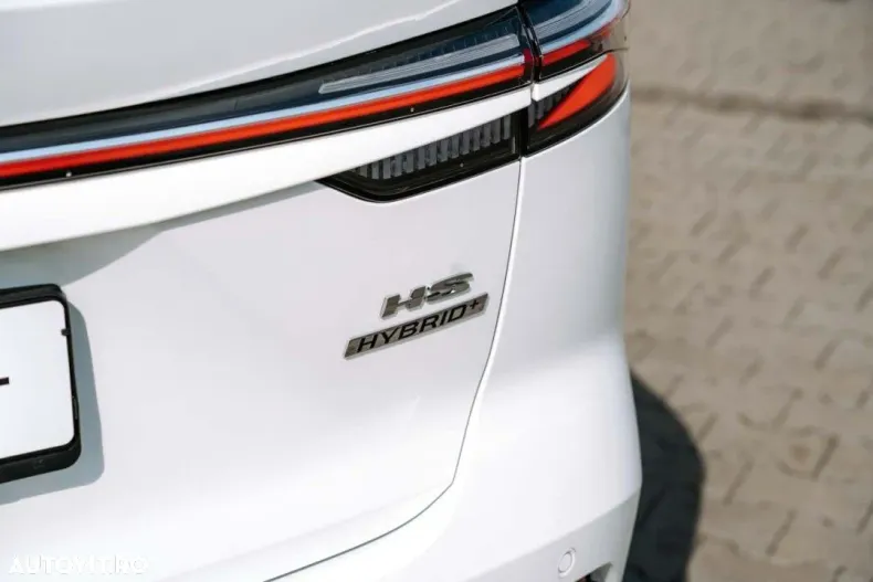 MG HS din 2025 cu 600 km - oferta MG0170010 - foto 11