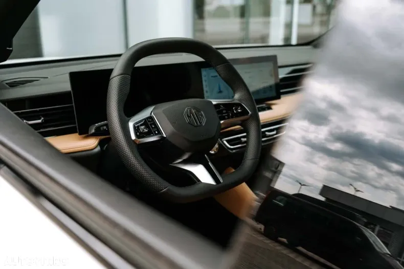 MG EHS din 2025 cu 1 km - oferta MG0170011 - foto 14