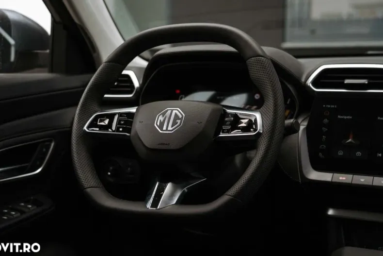 MG ZS HEV din 2025 cu 1 km - oferta MG0170012 - foto 14