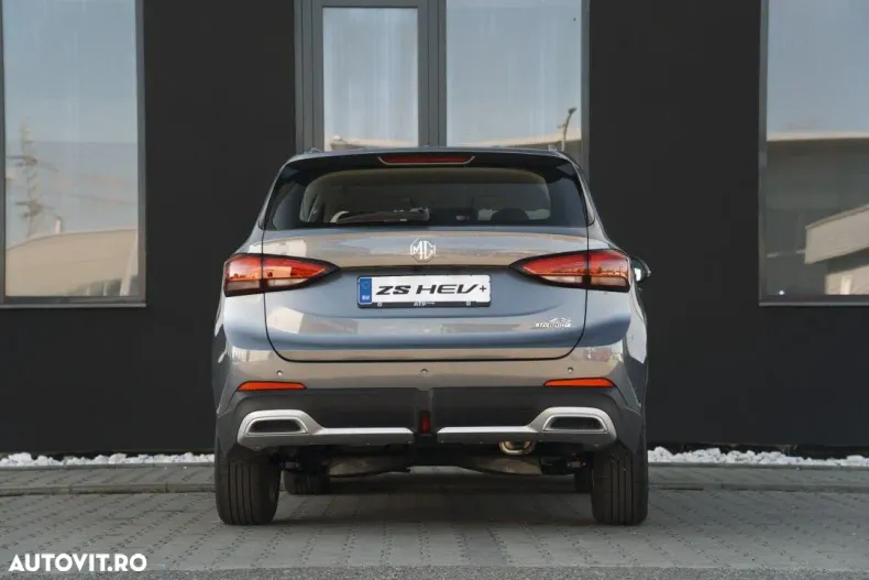 MG ZS HEV din 2025 cu 1 km - oferta MG0170014 - foto 6