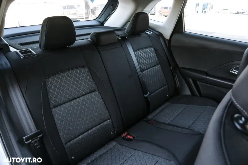 MG ZS HEV din 2025 cu 1 km - oferta MG0170014 - foto 19