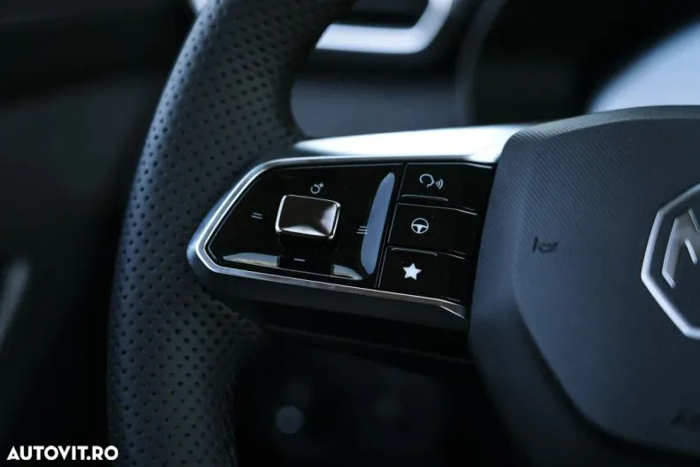 MG ZS HEV din 2025 cu 1 km - oferta MG0170014 - foto 22