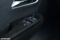 MG ZS HEV din 2025 cu 1 km - oferta MG0170014 - foto 25