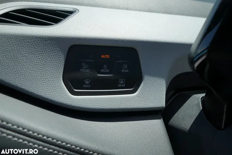 Volkswagen ID.3 din 2024 cu 21.000 km - oferta VOL170042 - foto 13