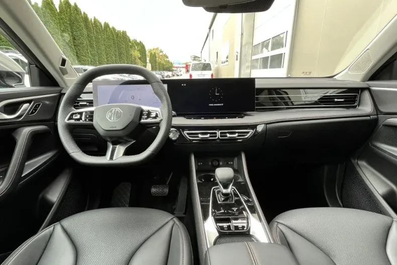 MG HS din 2025 cu 1 km - oferta MG0170044 - foto 3