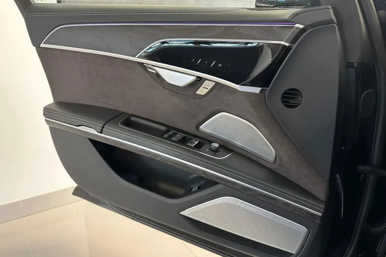 Audi A8 din 2022 cu 42.828 km - oferta AUD170049 - foto 20