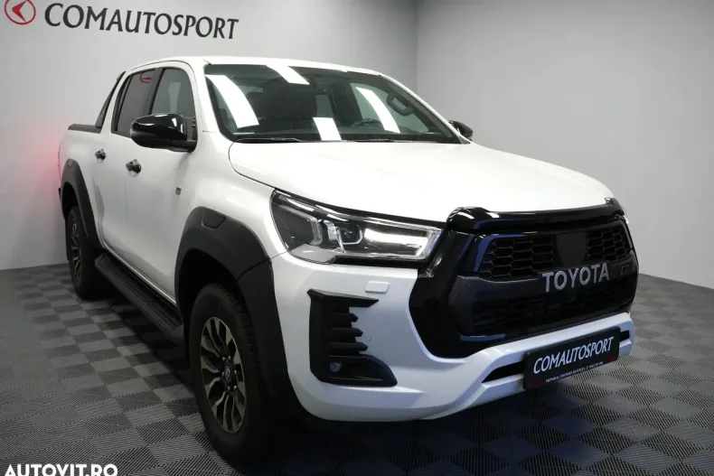 Toyota Hilux din 2023 cu 84.000 km - oferta TOY170053 - foto 1