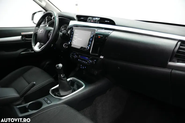 Toyota Hilux din 2023 cu 110.000 km - oferta TOY170054 - foto 10