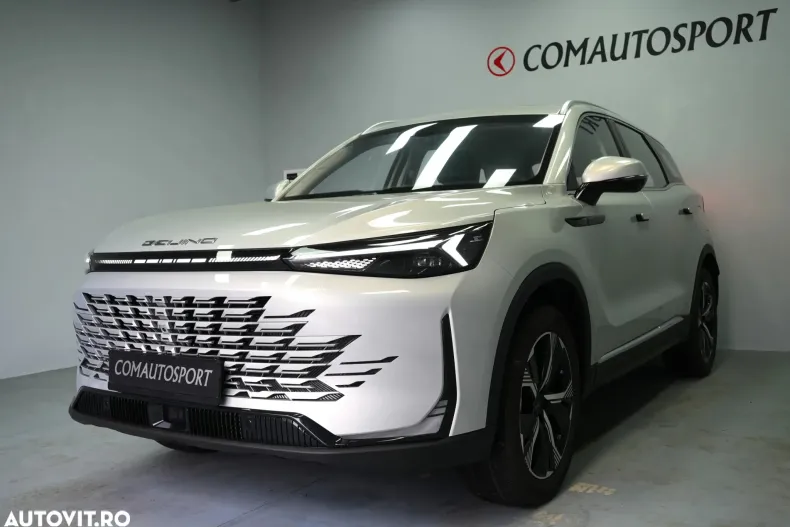 BAIC X75 din 2023 cu 3.200 km - oferta BAI170061 - foto 3