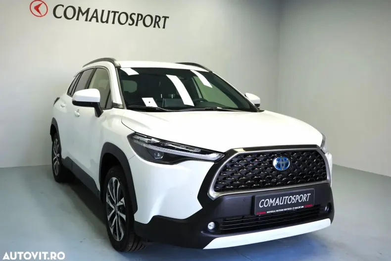 Toyota Corolla Cross din 2023 cu 15.000 km - oferta TOY170068 - foto 1