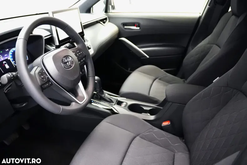 Toyota Corolla Cross din 2023 cu 15.000 km - oferta TOY170068 - foto 8