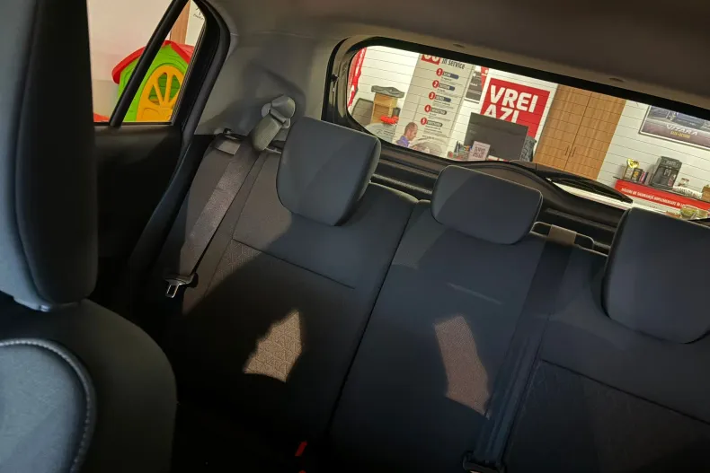 Suzuki Swift din 2025 cu 0 km - oferta SUZ170075 - foto 9