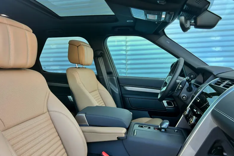 Land Rover Discovery din 2025 cu 10 km - oferta LAN170079 - foto 8