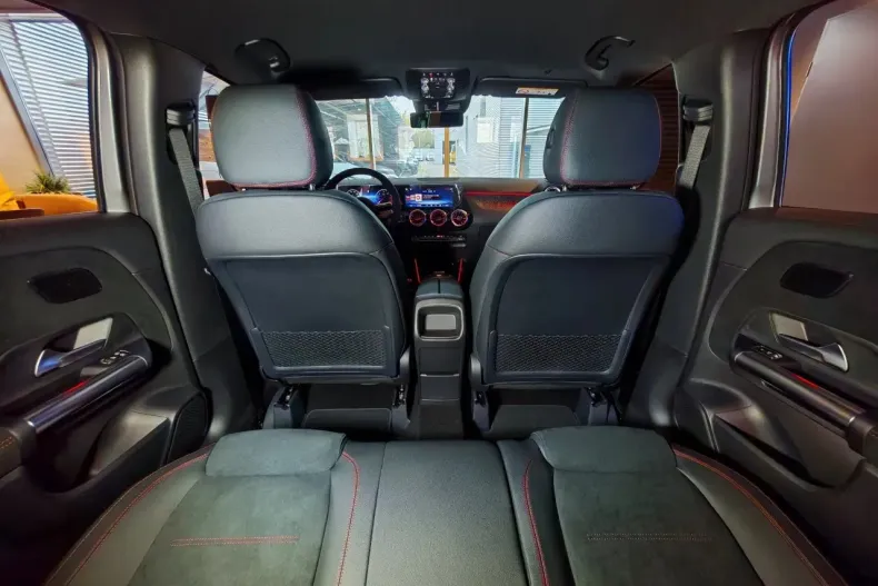 Mercedes-Benz GLA din 2025 cu 1 km - oferta MER170083 - foto 20