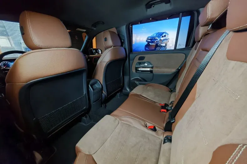 Mercedes-Benz GLB din 2025 cu 3.500 km - oferta MER170085 - foto 20