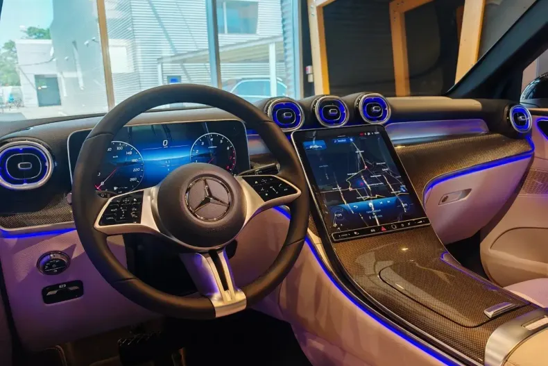 Mercedes-Benz GLC din 2025 cu 5 km - oferta MER170091 - foto 8