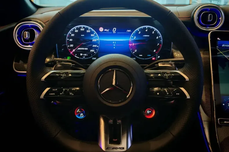 Mercedes-Benz GLC din 2025 cu 5.000 km - oferta MER170092 - foto 19