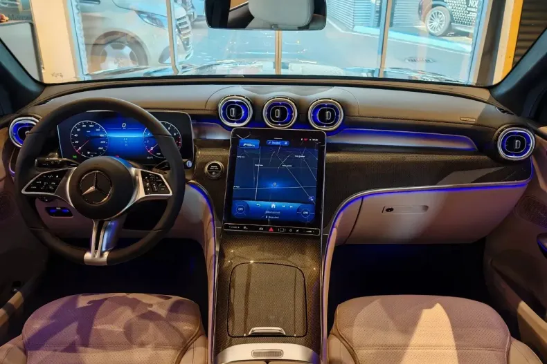 Mercedes-Benz GLC din 2025 cu 3.500 km - oferta MER170093 - foto 6