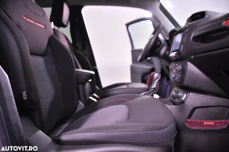 Jeep Renegade din 2022 cu 102.475 km - oferta JEE170109 - foto 11