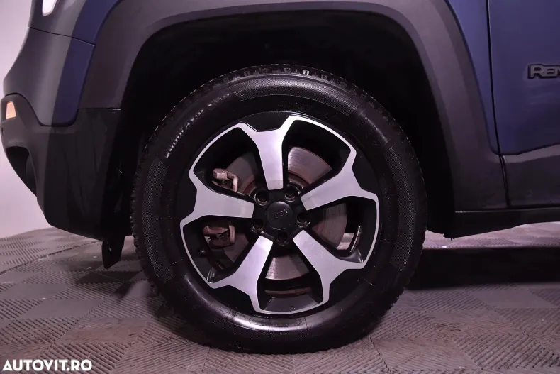 Jeep Renegade din 2022 cu 102.475 km - oferta JEE170109 - foto 13