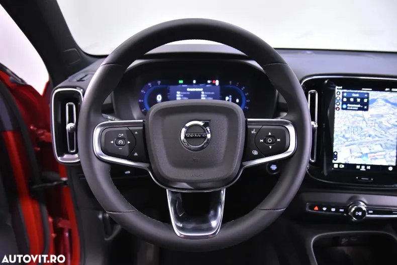Volvo XC40 din 2024 cu 36.074 km - oferta VOL170113 - foto 16