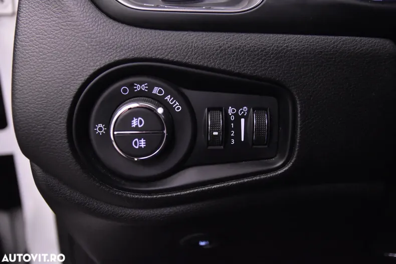 Jeep Renegade din 2022 cu 74.998 km - oferta JEE170123 - foto 15