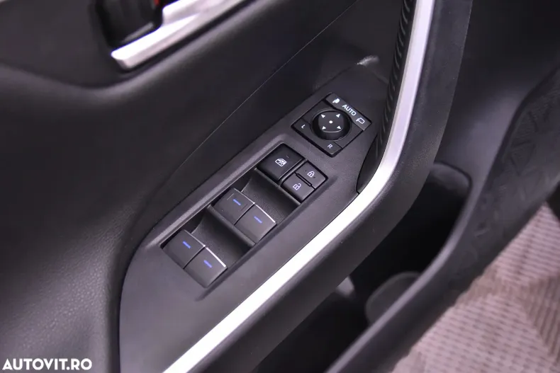 Toyota RAV4 din 2022 cu 112.540 km - oferta TOY170132 - foto 14