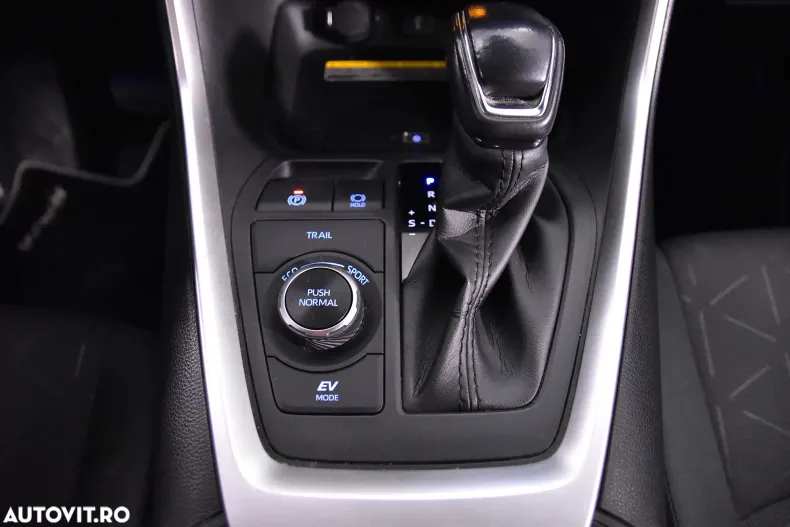 Toyota RAV4 din 2021 cu 127.822 km - oferta TOY170135 - foto 17