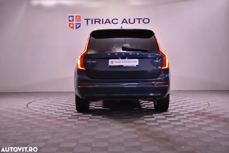 Volvo XC90 din 2022 cu 73.218 km - oferta VOL170136 - foto 4