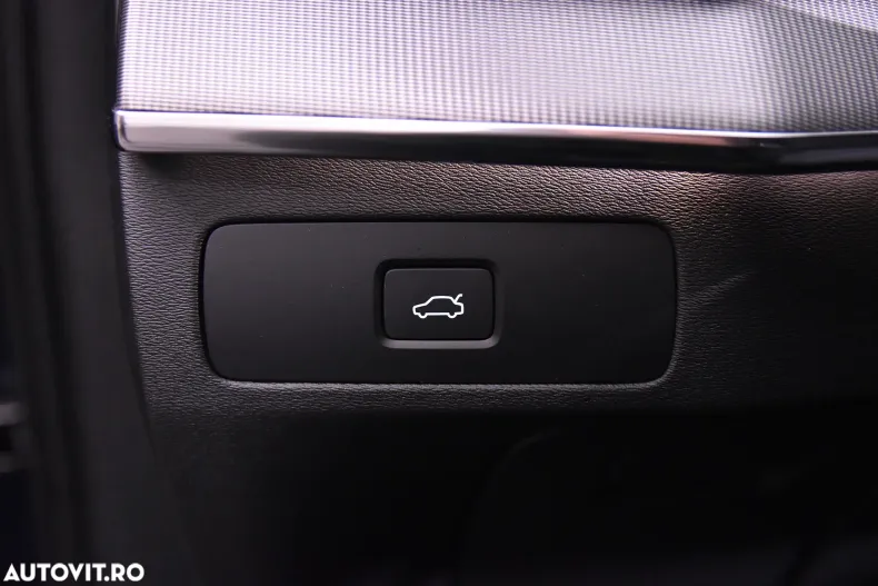 Volvo XC90 din 2022 cu 73.218 km - oferta VOL170136 - foto 15
