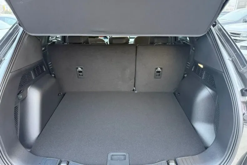 Ford Kuga din 2025 cu 1 km - oferta FOR170152 - foto 9