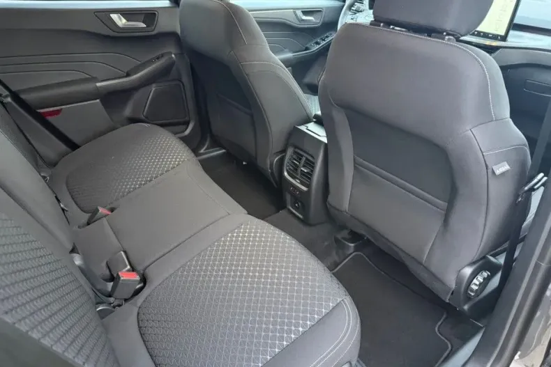 Ford Kuga din 2025 cu 1 km - oferta FOR170152 - foto 18