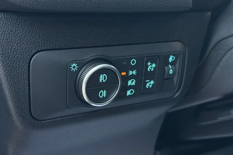 Ford Kuga din 2025 cu 1 km - oferta FOR170152 - foto 24