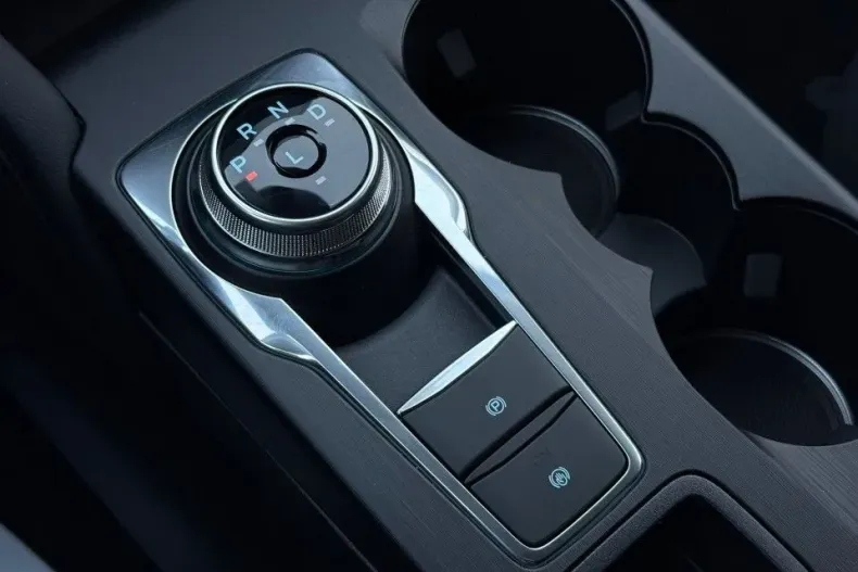 Ford Kuga din 2025 cu 1 km - oferta FOR170152 - foto 28