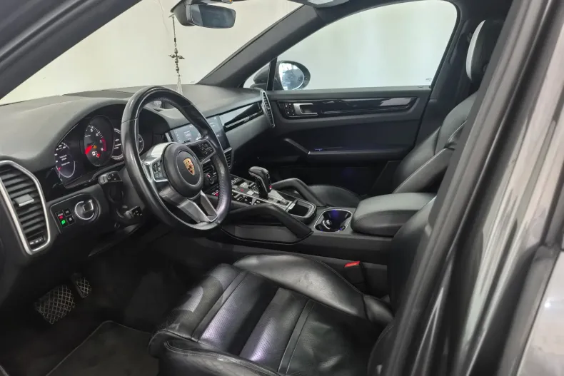 Porsche Cayenne din 2020 cu 148.171 km - oferta POR170155 - foto 11