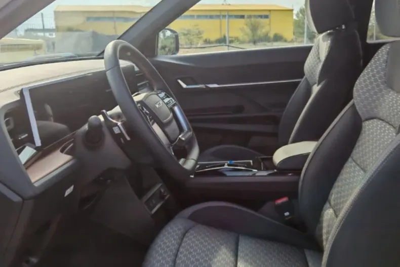 KG Mobility Torres din 2025 cu 1 km - oferta KGM170164 - foto 5