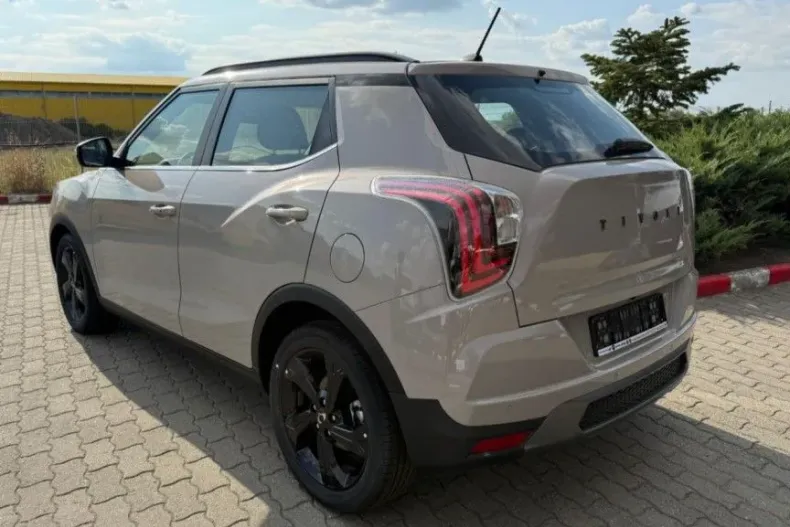 KG Mobility Tivoli din 2024 cu 1 km - oferta KGM170165 - foto 4