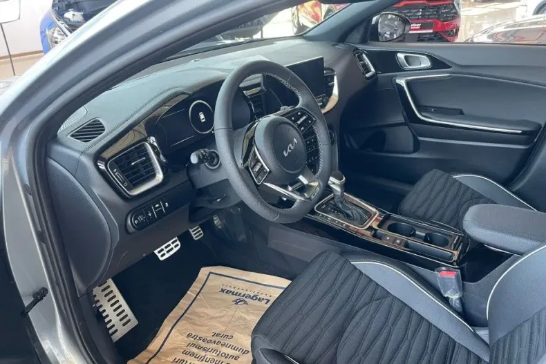 Kia XCeed din 2025 cu 5 km - oferta KIA170175 - foto 6